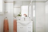 https://images.listonce.com.au/custom/160x/listings/1-jinkana-grove-eltham-vic-3095/336/01718336_img_09.jpg?PctD-CThXJQ