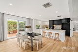 https://images.listonce.com.au/custom/160x/listings/1-jull-parade-ringwood-north-vic-3134/671/01873671_img_06.jpg?6-osba3QIrI