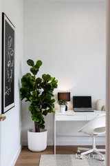 https://images.listonce.com.au/custom/160x/listings/1-kenmare-street-watsonia-vic-3087/668/01977668_img_09.jpg?Dnab3Qdhb04