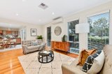 https://images.listonce.com.au/custom/160x/listings/1-kerrie-road-glen-waverley-vic-3150/882/01957882_img_07.jpg?jDqpbyPRKBM