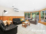 https://images.listonce.com.au/custom/160x/listings/1-kingsburgh-lane-lilydale-vic-3140/858/01525858_img_06.jpg?4wkVFsNE5og