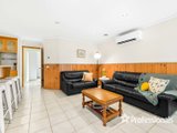 https://images.listonce.com.au/custom/160x/listings/1-kingsburgh-lane-lilydale-vic-3140/858/01525858_img_07.jpg?PHFl_4wNNuM