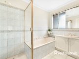 https://images.listonce.com.au/custom/160x/listings/1-kingsburgh-lane-lilydale-vic-3140/858/01525858_img_13.jpg?vX2E5bofWqw