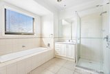 https://images.listonce.com.au/custom/160x/listings/1-kingswood-rise-box-hill-south-vic-3128/046/01685046_img_07.jpg?mbxqKbqSiv8