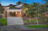 https://images.listonce.com.au/custom/160x/listings/1-kolonga-court-vermont-south-vic-3133/835/00828835_img_01.jpg?u9V_20_gbNI