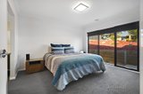 https://images.listonce.com.au/custom/160x/listings/1-kookaburra-close-mount-helen-vic-3350/049/00940049_img_07.jpg?wQ96t-19uUQ