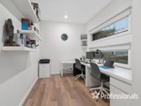 https://images.listonce.com.au/custom/160x/listings/1-laird-street-croydon-vic-3136/772/01525772_img_03.jpg?eGhqnvl2vCo