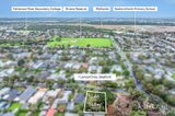 https://images.listonce.com.au/custom/160x/listings/1-larool-crescent-seaford-vic-3198/762/01911762_img_03.jpg?jY6PovdDh38