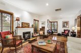 https://images.listonce.com.au/custom/160x/listings/1-lebanon-street-strathmore-vic-3041/008/00505008_img_02.jpg?u5ce2e2-RN4