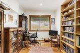 https://images.listonce.com.au/custom/160x/listings/1-lebanon-street-strathmore-vic-3041/008/00505008_img_07.jpg?agfZWwOCUOs