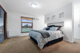 https://images.listonce.com.au/custom/160x/listings/1-lemair-avenue-glen-waverley-vic-3150/242/01135242_img_08.jpg?uT8i_Bkm5wA