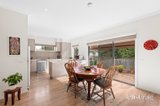 https://images.listonce.com.au/custom/160x/listings/1-lintoo-close-mooroolbark-vic-3138/759/01869759_img_06.jpg?8pejqch5OmY