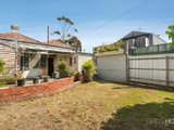 https://images.listonce.com.au/custom/160x/listings/1-little-graham-street-albert-park-vic-3206/137/01088137_img_05.jpg?sznxMSQ0jBI