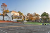 https://images.listonce.com.au/custom/160x/listings/1-lodge-close-ballarat-north-vic-3350/992/01718992_img_12.jpg?TbXWK6WBPl8