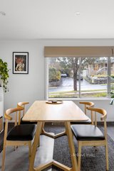 https://images.listonce.com.au/custom/160x/listings/1-lowan-avenue-yallambie-vic-3085/712/01727712_img_09.jpg?Wh7tl0BW9zQ