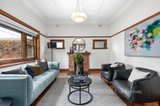 https://images.listonce.com.au/custom/160x/listings/1-lysbeth-street-mckinnon-vic-3204/147/01262147_img_02.jpg?yQp2iSJHnFs