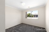 https://images.listonce.com.au/custom/160x/listings/1-macadamia-street-doreen-vic-3754/757/01837757_img_09.jpg?NWcT4Ykc7SE