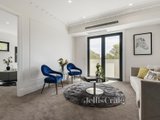 https://images.listonce.com.au/custom/160x/listings/1-madeira-court-doncaster-vic-3108/958/00988958_img_09.jpg?qb1uQF_I0HM