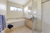 https://images.listonce.com.au/custom/160x/listings/1-madison-boulevard-mitcham-vic-3132/569/00609569_img_08.jpg?Y1U6cU_00RA