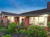 https://images.listonce.com.au/custom/160x/listings/1-mahala-court-blackburn-south-vic-3130/690/00703690_img_01.jpg?LQuDeSj1-5M