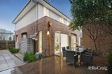 https://images.listonce.com.au/custom/160x/listings/1-maiden-court-burwood-vic-3125/104/01765104_img_12.jpg?skJ_DeIZHLk