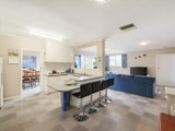 https://images.listonce.com.au/custom/160x/listings/1-maldon-crescent-doncaster-east-vic-3109/827/01053827_img_03.jpg?qdu8w1kK7c8