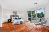 https://images.listonce.com.au/custom/160x/listings/1-marie-court-mount-waverley-vic-3149/406/01646406_img_07.jpg?Mz7WMYXFWn0