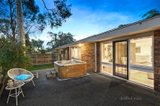 https://images.listonce.com.au/custom/160x/listings/1-marlow-place-eltham-vic-3095/857/00696857_img_06.jpg?eFclvw-IUks