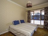 https://images.listonce.com.au/custom/160x/listings/1-mcgintys-lane-guildford-vic-3451/339/00616339_img_07.jpg?JE0lFlxln1g