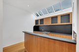 https://images.listonce.com.au/custom/160x/listings/1-mckillop-place-geelong-vic-3220/770/01698770_img_03.jpg?WFPuvk78CBU