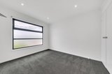 https://images.listonce.com.au/custom/160x/listings/1-mckillop-place-geelong-vic-3220/770/01698770_img_10.jpg?dwIkssO1YK4