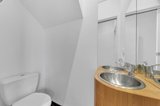https://images.listonce.com.au/custom/160x/listings/1-mckillop-place-geelong-vic-3220/770/01698770_img_12.jpg?PqDBMEv1QKw