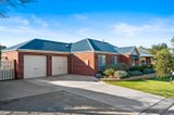 https://images.listonce.com.au/custom/160x/listings/1-menzies-close-lara-vic-3212/479/00927479_img_18.jpg?QSRckuaXKM8