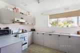 https://images.listonce.com.au/custom/160x/listings/1-michael-court-forest-hill-vic-3131/344/01079344_img_05.jpg?G8SN4Cj6jKw