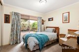 https://images.listonce.com.au/custom/160x/listings/1-midhurst-road-croydon-vic-3136/955/01873955_img_08.jpg?OYFOfD-1-4M