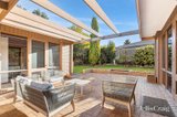 https://images.listonce.com.au/custom/160x/listings/1-milford-place-belmont-vic-3216/021/01739021_img_05.jpg?ll-dxyrKMB4