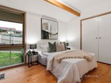 https://images.listonce.com.au/custom/160x/listings/1-miramar-court-donvale-vic-3111/590/01681590_img_10.jpg?_sAKsJoW34U