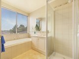 https://images.listonce.com.au/custom/160x/listings/1-mock-street-forest-hill-vic-3131/760/01743760_img_08.jpg?-rQm4WkMaQY