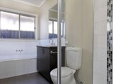 https://images.listonce.com.au/custom/160x/listings/1-monaghan-street-castlemaine-vic-3450/296/00616296_img_10.jpg?QiUSzq2tloo