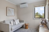 https://images.listonce.com.au/custom/160x/listings/1-monarch-ridge-lower-plenty-vic-3093/453/01929453_img_05.jpg?a1G4llB9B6k