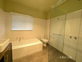 https://images.listonce.com.au/custom/160x/listings/1-montague-street-moonee-ponds-vic-3039/714/01741714_img_15.jpg?nmT_FRaq3PU
