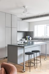 https://images.listonce.com.au/custom/160x/listings/1-montgomery-street-richmond-vic-3121/999/01738999_img_16.jpg?xtIWT7SCk50