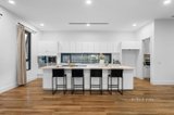 https://images.listonce.com.au/custom/160x/listings/1-montie-court-glen-waverley-vic-3150/596/01723596_img_03.jpg?ZfkrR_l70QY