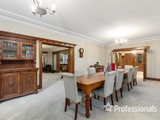 https://images.listonce.com.au/custom/160x/listings/1-montrose-road-montrose-vic-3765/782/01525782_img_11.jpg?uD2jjmGdiUo