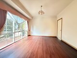 https://images.listonce.com.au/custom/160x/listings/1-murray-court-vermont-south-vic-3133/812/01748812_img_06.jpg?mtaZZfm6hC4