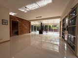 https://images.listonce.com.au/custom/160x/listings/1-murray-court-vermont-south-vic-3133/812/01748812_img_08.jpg?qz-uwp6GK4E