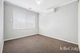 https://images.listonce.com.au/custom/160x/listings/1-murtoa-place-cranbourne-west-vic-3977/532/01838532_img_03.jpg?yylj1cXZbuM