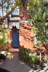https://images.listonce.com.au/custom/160x/listings/1-myrtle-street-clifton-hill-vic-3068/297/01692297_img_03.jpg?_F3UulkCjk4