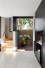 https://images.listonce.com.au/custom/160x/listings/1-myrtle-street-clifton-hill-vic-3068/297/01692297_img_11.jpg?iGJ6rx7PqwI
