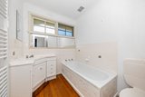 https://images.listonce.com.au/custom/160x/listings/1-nevana-street-scoresby-vic-3179/276/01576276_img_05.jpg?bsupoOoae8w